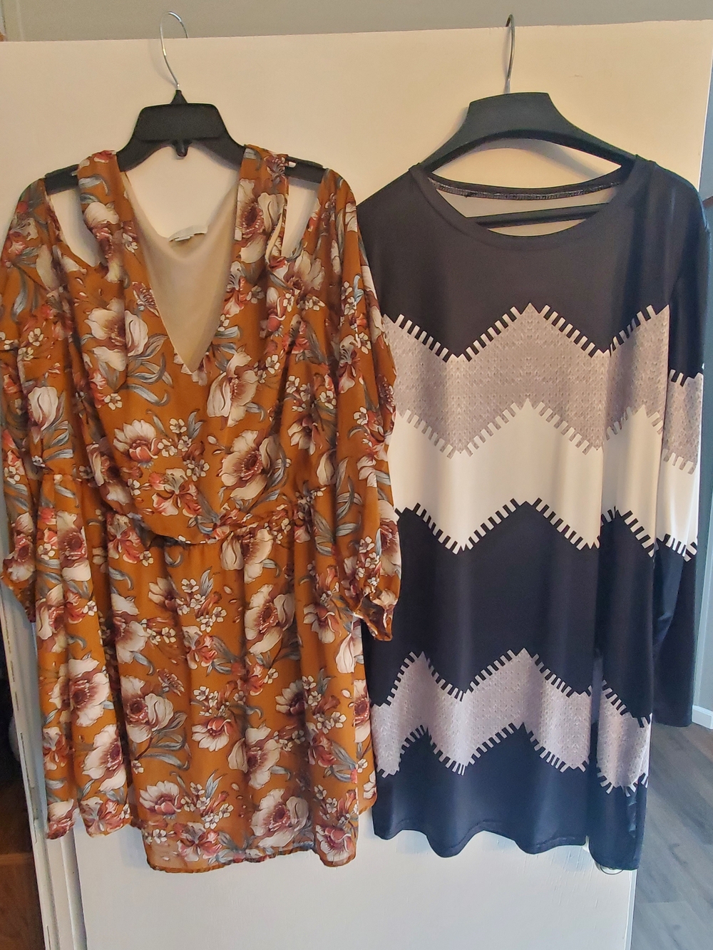 Floral V-Neck Mid Sleeve Dress And Stripped Dress